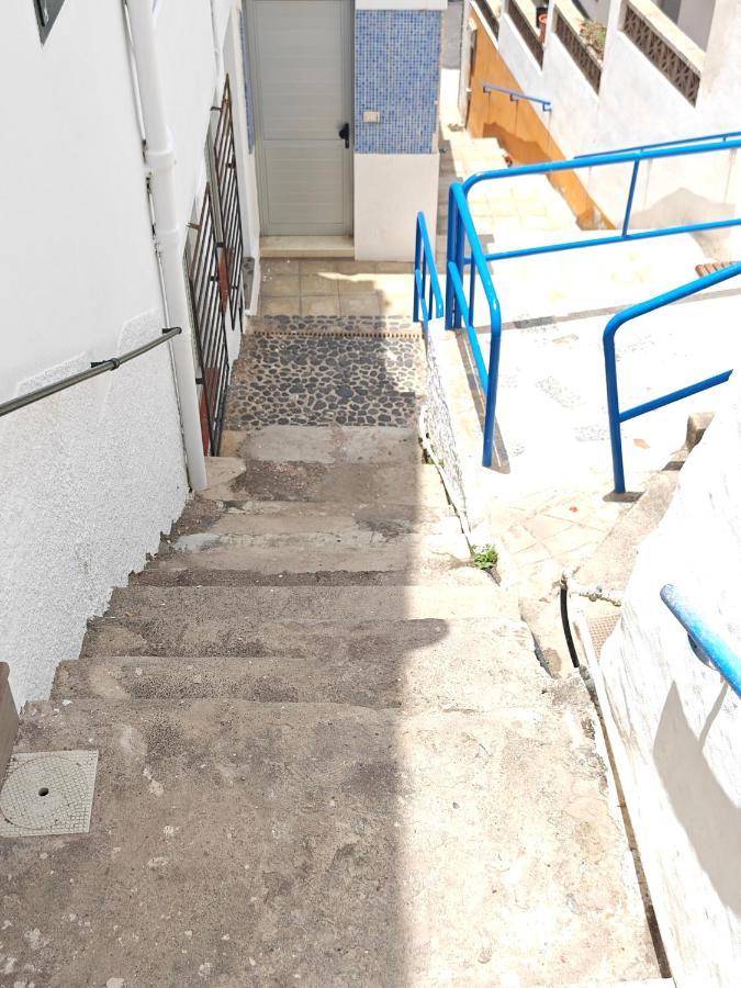 Cozy Apartment In Front Of The Natural Pools El Pris Екстер'єр фото