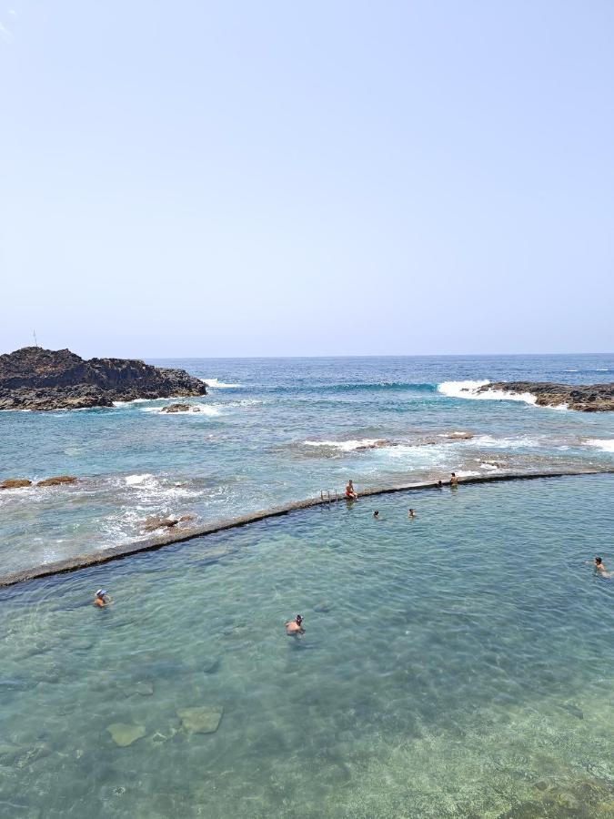 Cozy Apartment In Front Of The Natural Pools El Pris Екстер'єр фото