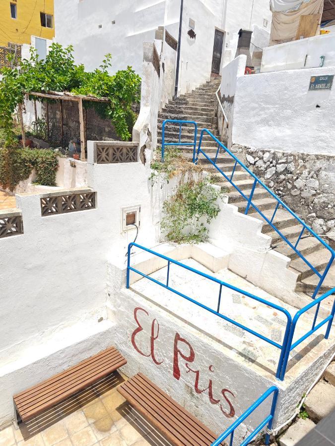 Cozy Apartment In Front Of The Natural Pools El Pris Екстер'єр фото