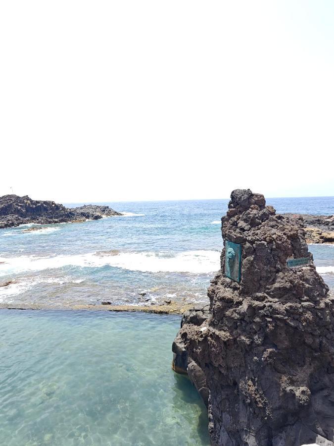 Cozy Apartment In Front Of The Natural Pools El Pris Екстер'єр фото