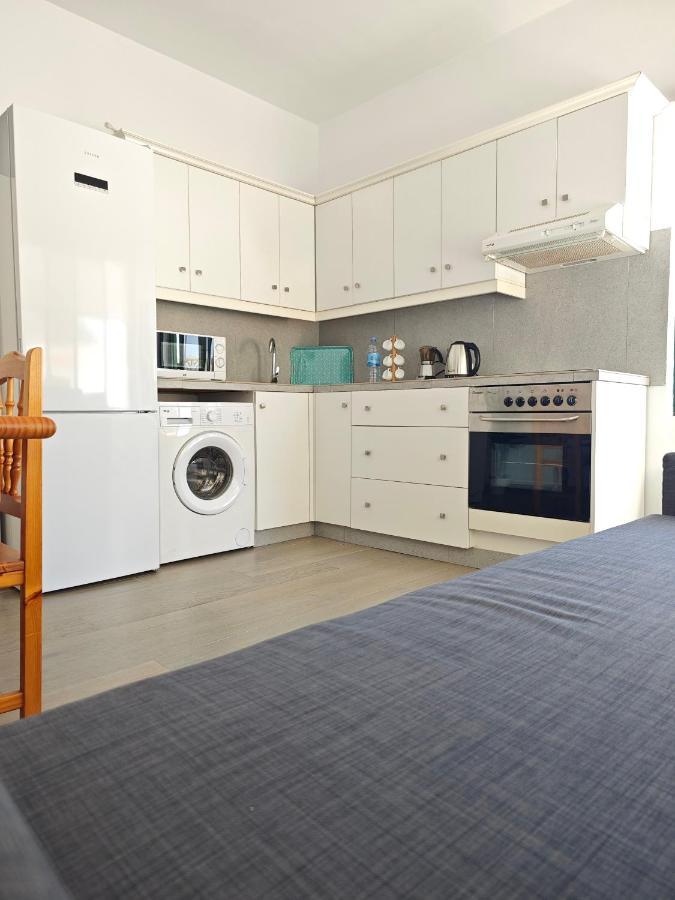 Cozy Apartment In Front Of The Natural Pools El Pris Екстер'єр фото